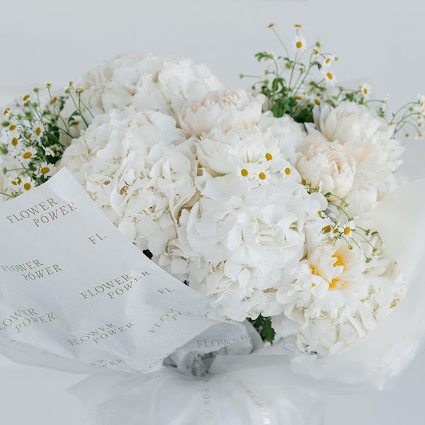 Букет з півоніями, ромашками та гортензією Флорінка